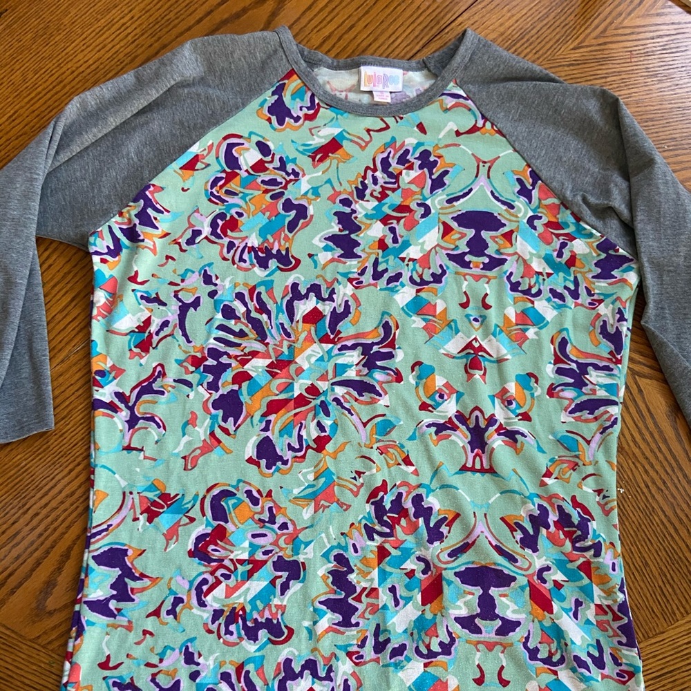 Lularoe Randy shirts